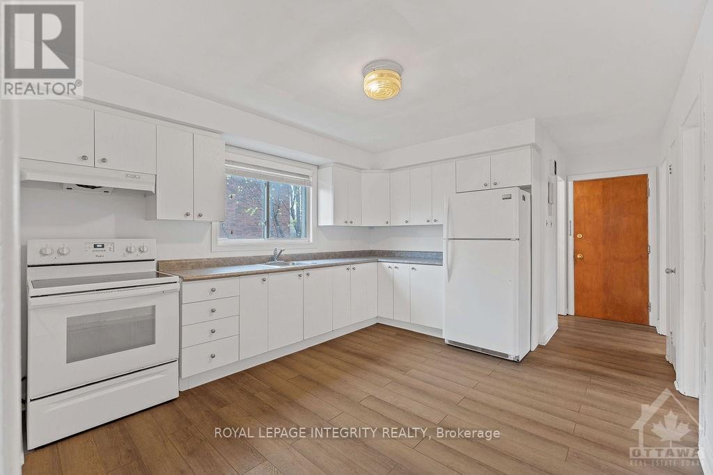 3 - 143 Granville Street, Ottawa, ON