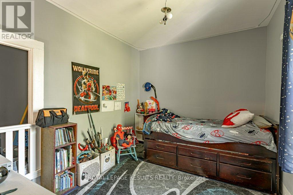 63 Shakespeare Street, Bayham (Port Burwell), ON - Indoor Photo Showing Bedroom