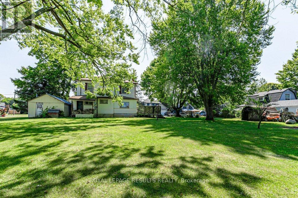 63 Shakespeare Street, Bayham (Port Burwell), ON - Outdoor