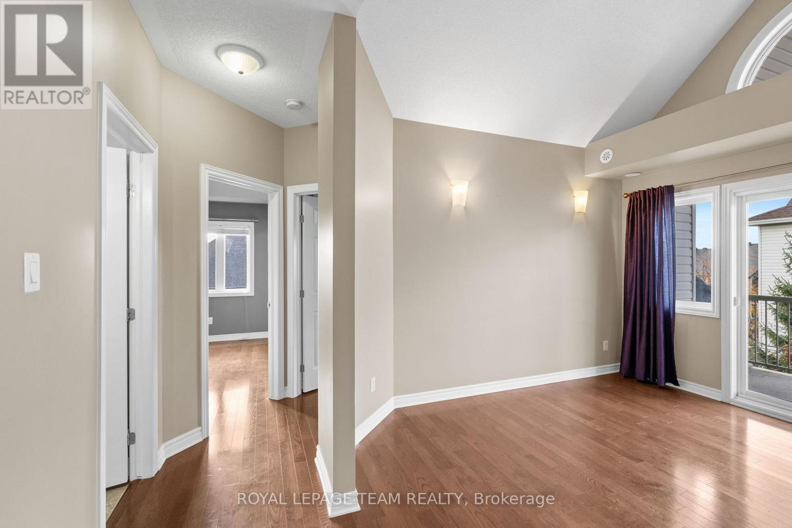 L - 767 Cedar Creek Drive, Ottawa, ON - Indoor Photo Showing Other Room