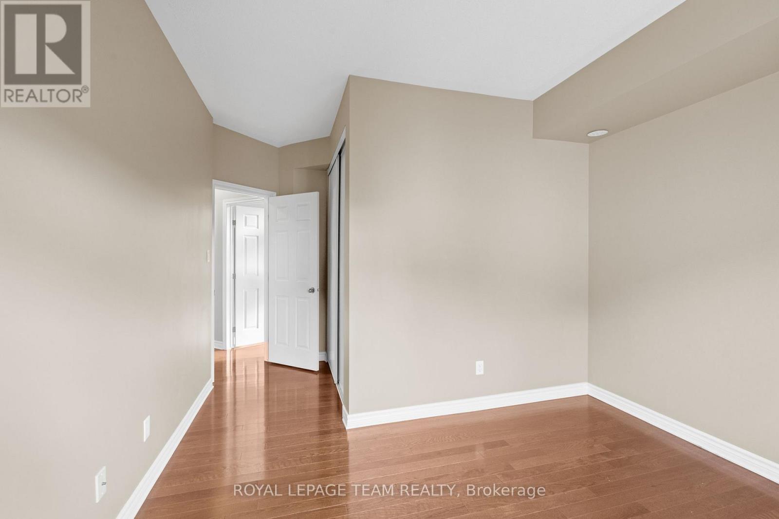 L - 767 Cedar Creek Drive, Ottawa, ON - Indoor Photo Showing Other Room