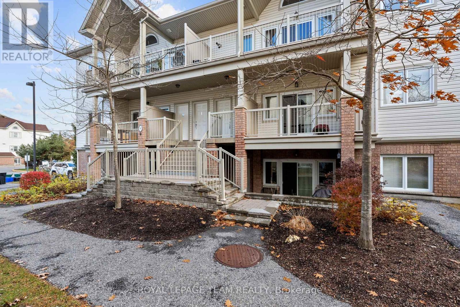 L - 767 Cedar Creek Drive, Ottawa, ON - Outdoor With Balcony