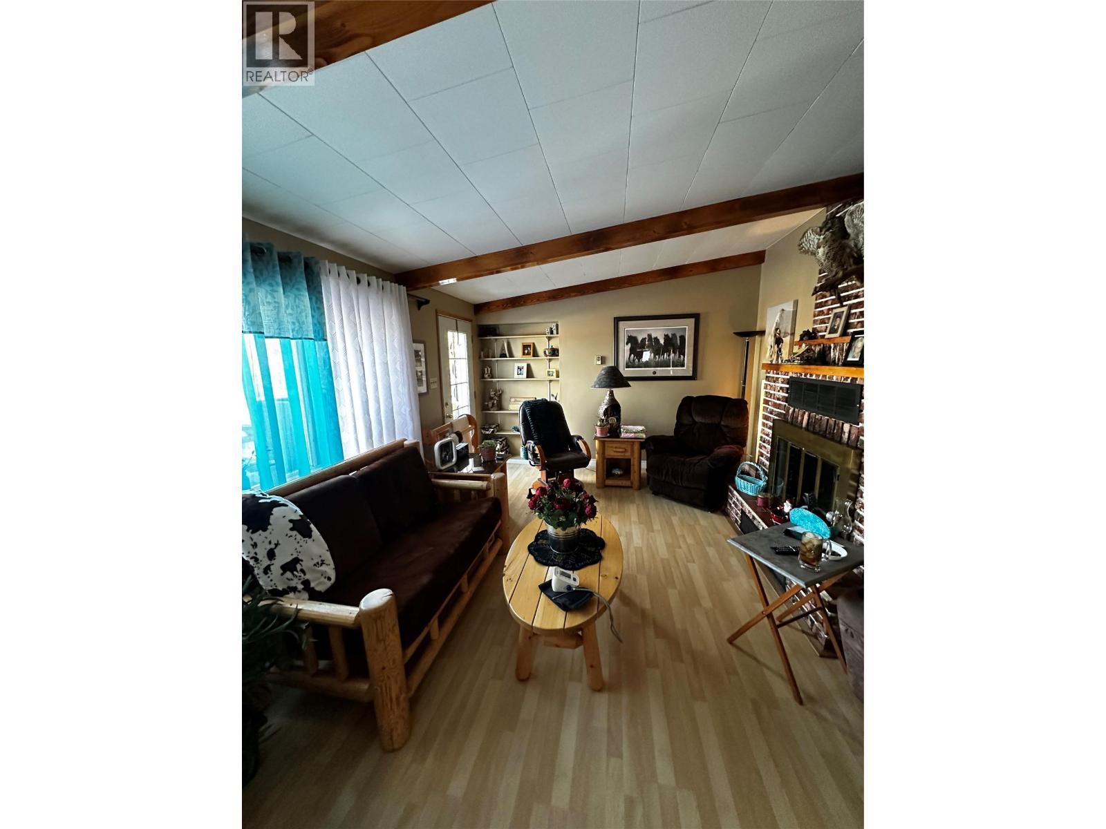 2959 Sawchuk Road, Chetwynd, BC - Indoor