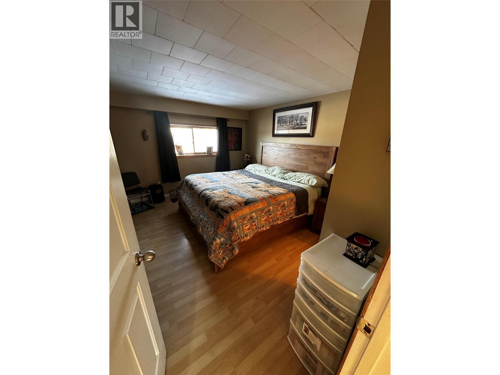 2959 Sawchuk Road, Chetwynd, BC - Indoor Photo Showing Bedroom