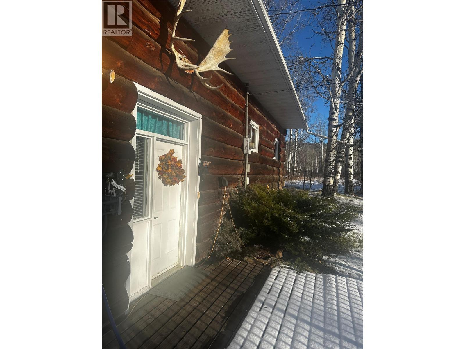 2959 Sawchuk Road, Chetwynd, BC - Outdoor With Deck Patio Veranda