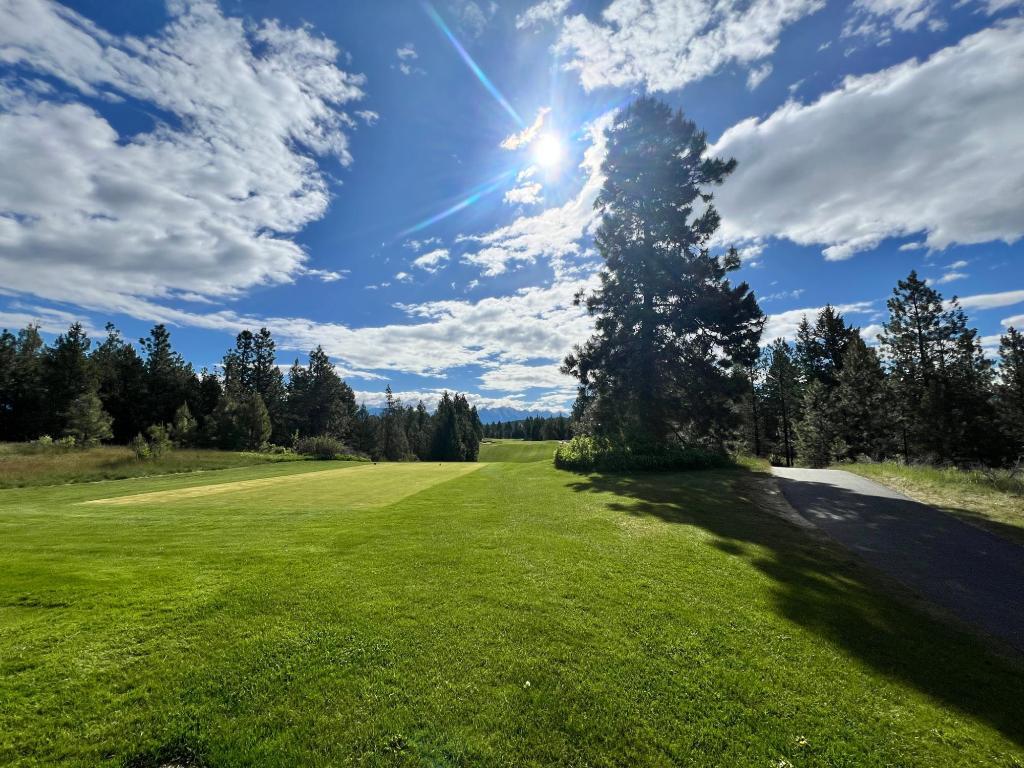 305 Corral Place, Cranbrook, BC - Outdoor With View