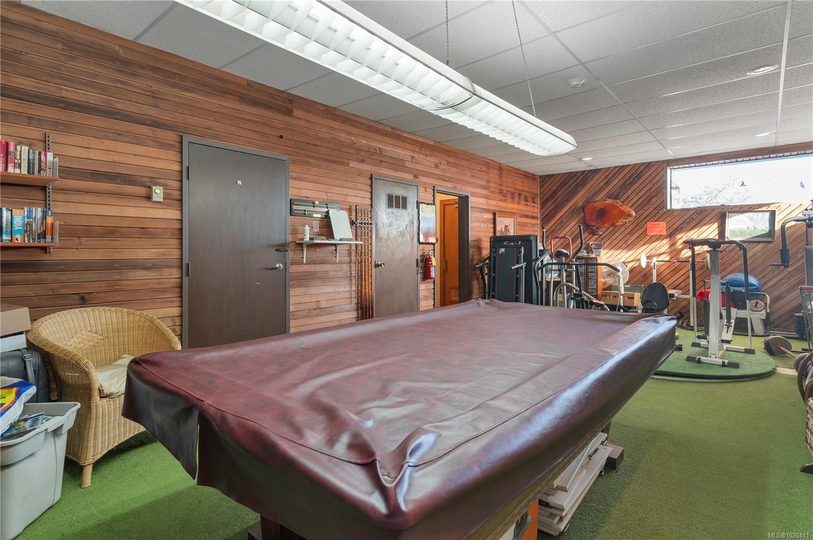 204-907 Cedar St, Campbell River, BC - Indoor Photo Showing Other Room