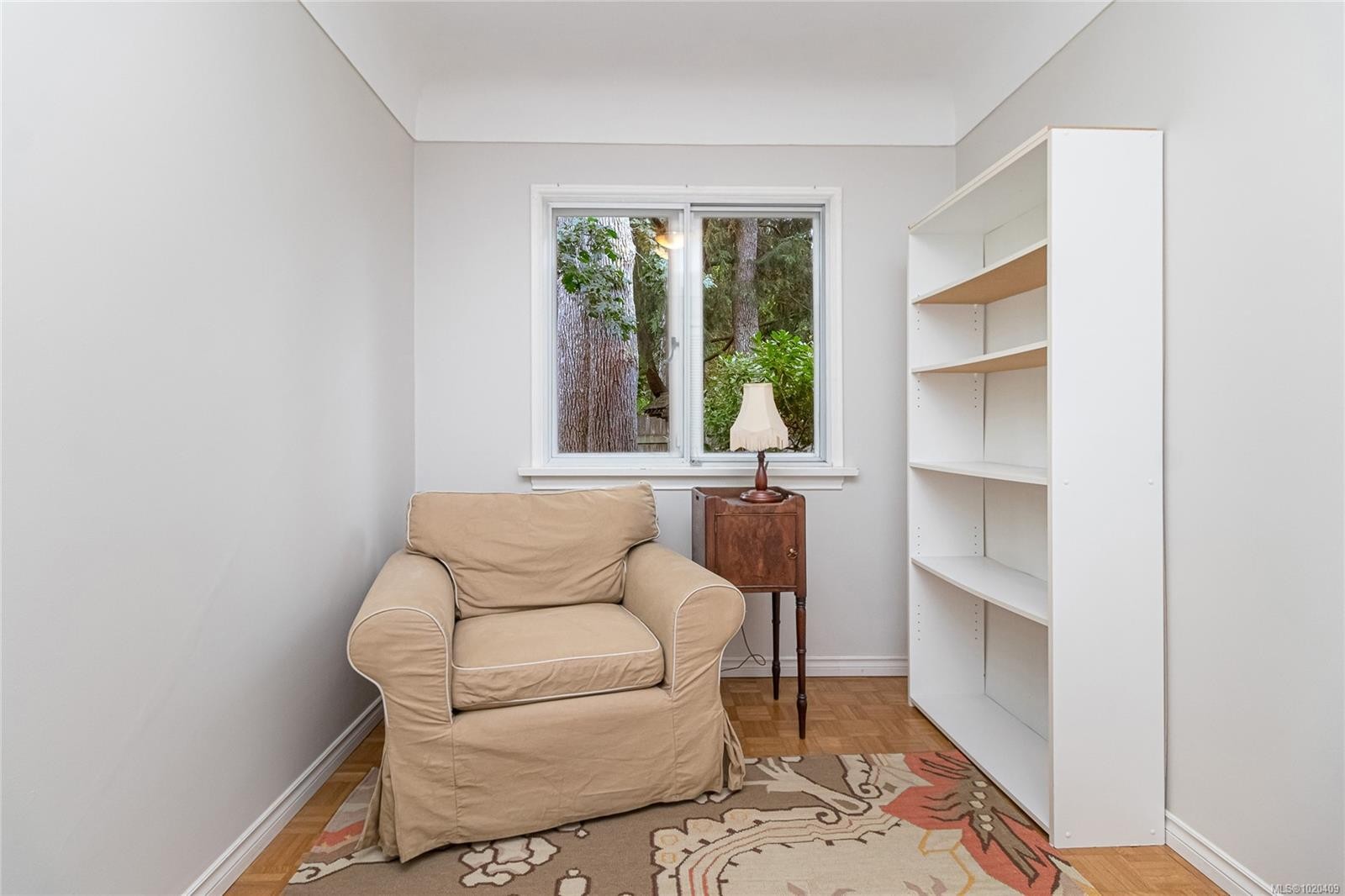 1941 Mayfair Dr, Saanich, BC