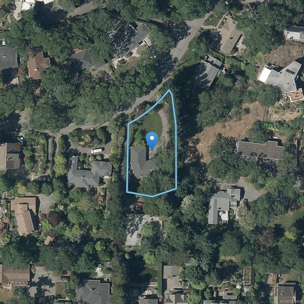 1941 Mayfair Dr, Saanich, BC