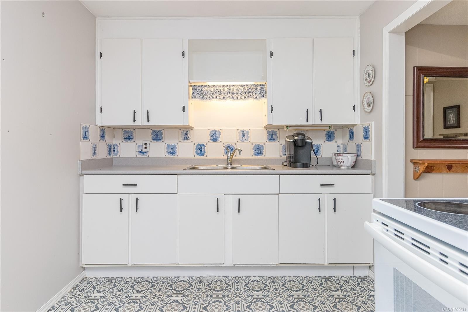 2775 Ortona Rd, Westholme, BC