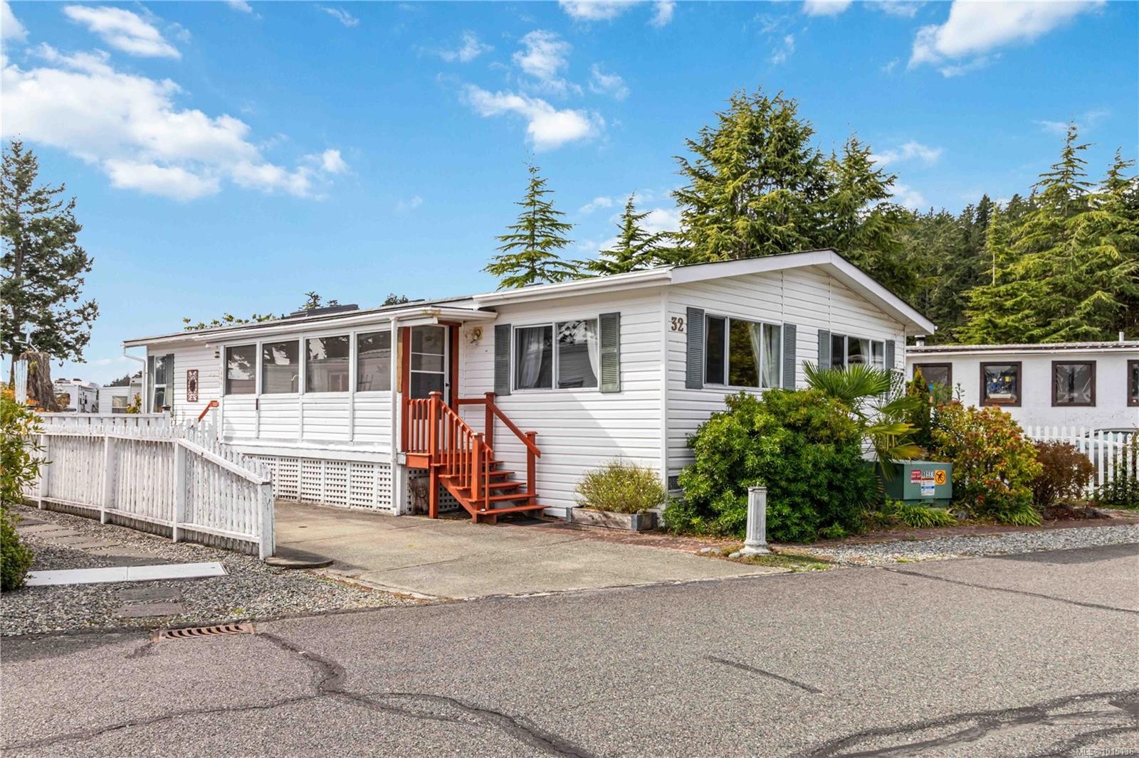 32-7871 West Coast Rd, Sooke, BC