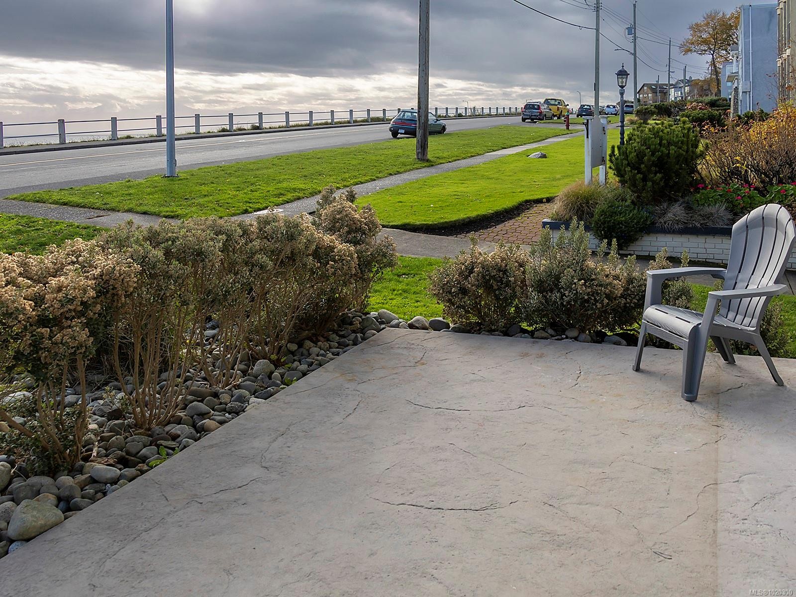 1480 Dallas Rd, Victoria, BC - Outdoor With View