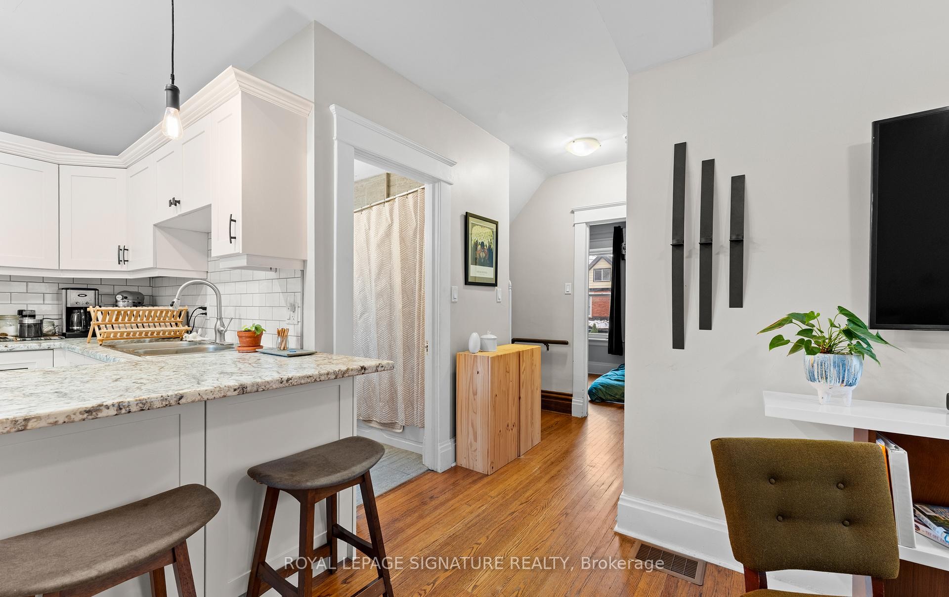 58 Hohner Avenue, Kitchener, ON - Indoor Photo Showing Kitchen