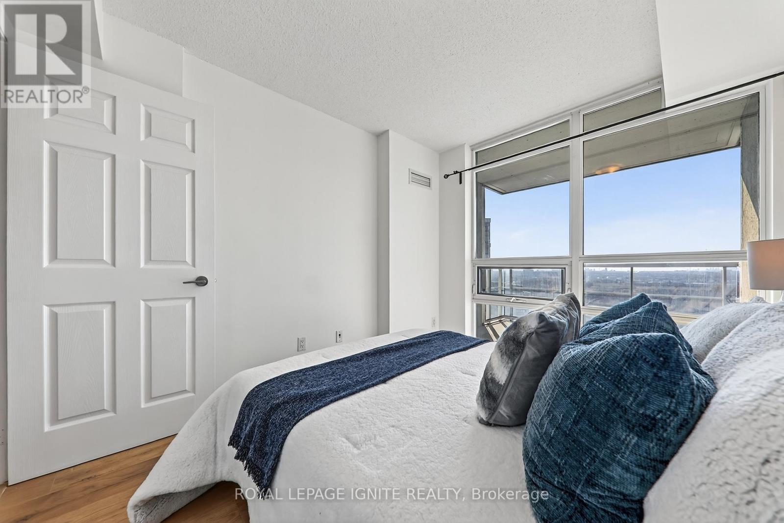 2213 - 83 Borough Drive, Toronto, ON - Indoor Photo Showing Bedroom