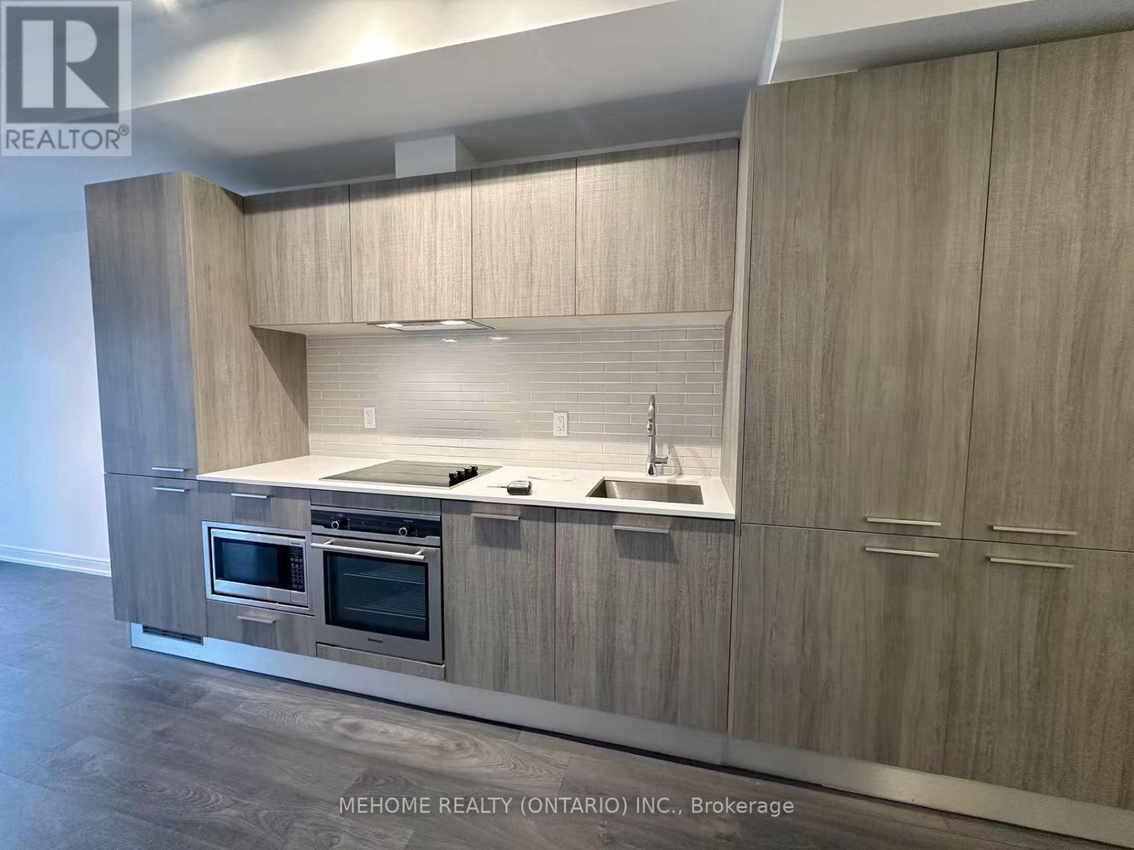 1811 - 3 Gloucester Street, Toronto, ON - Indoor Photo Showing Kitchen