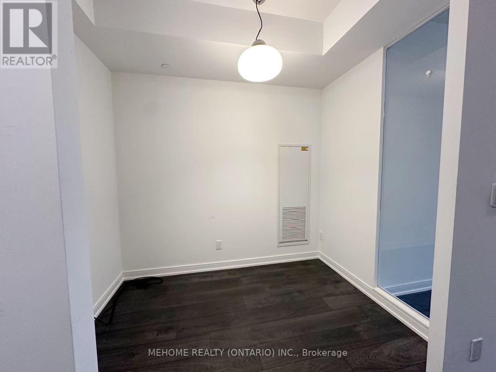 1811 - 3 Gloucester Street, Toronto, ON - Indoor Photo Showing Other Room