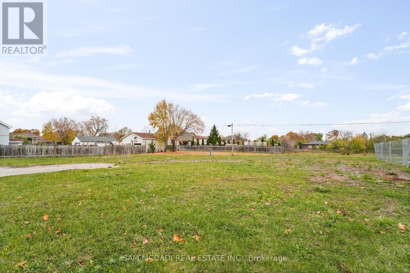 423 Highway 8 Highway, Hamilton, ON