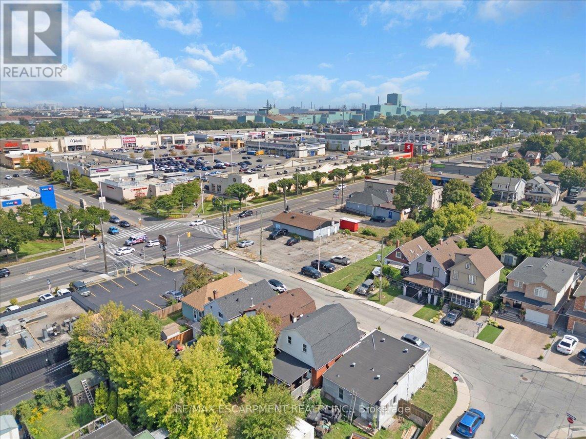 133 Frederick Avenue, Hamilton, ON - Outdoor With View