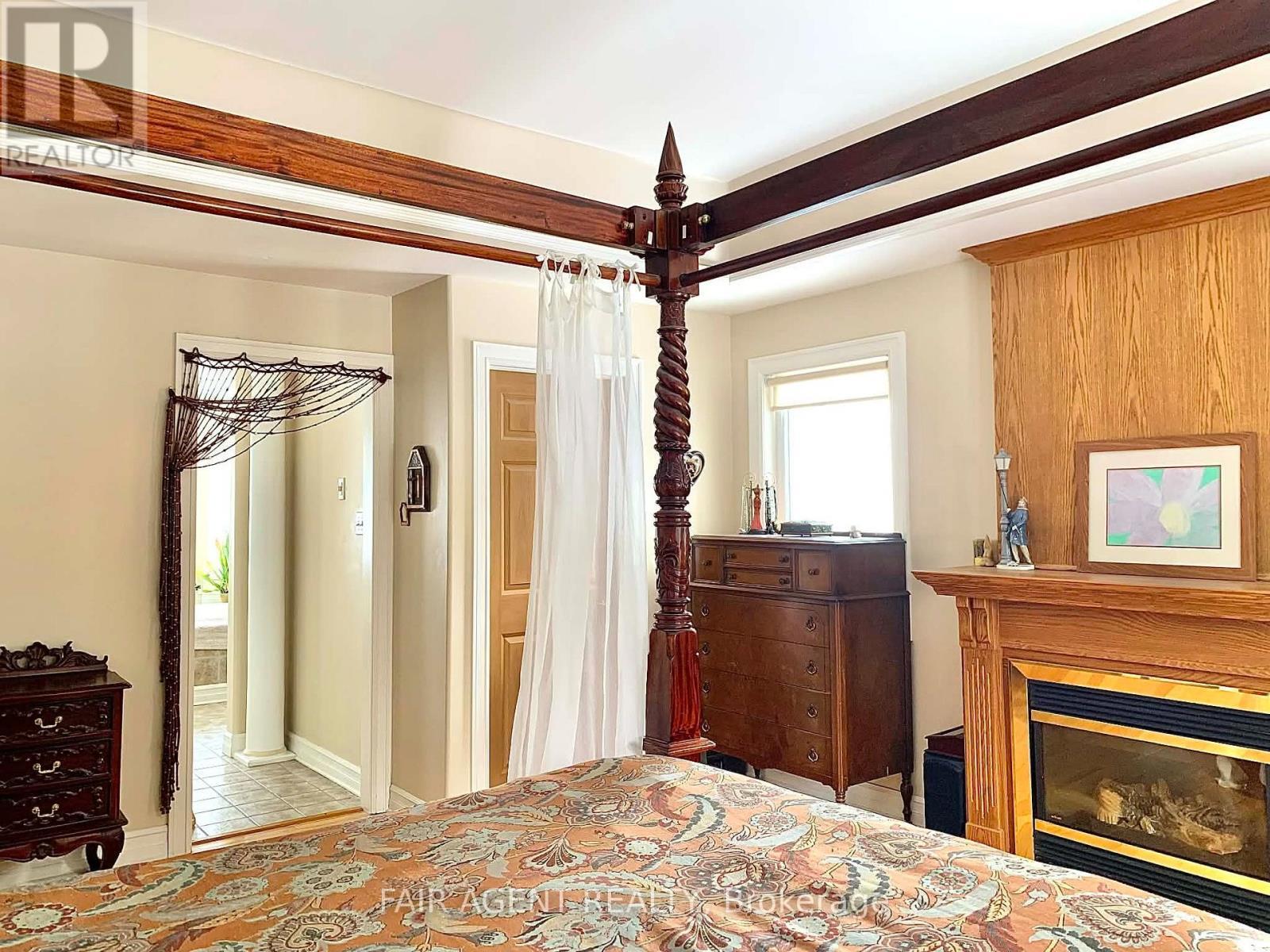 164 Baillie Avenue, Ottawa, ON - Outdoor