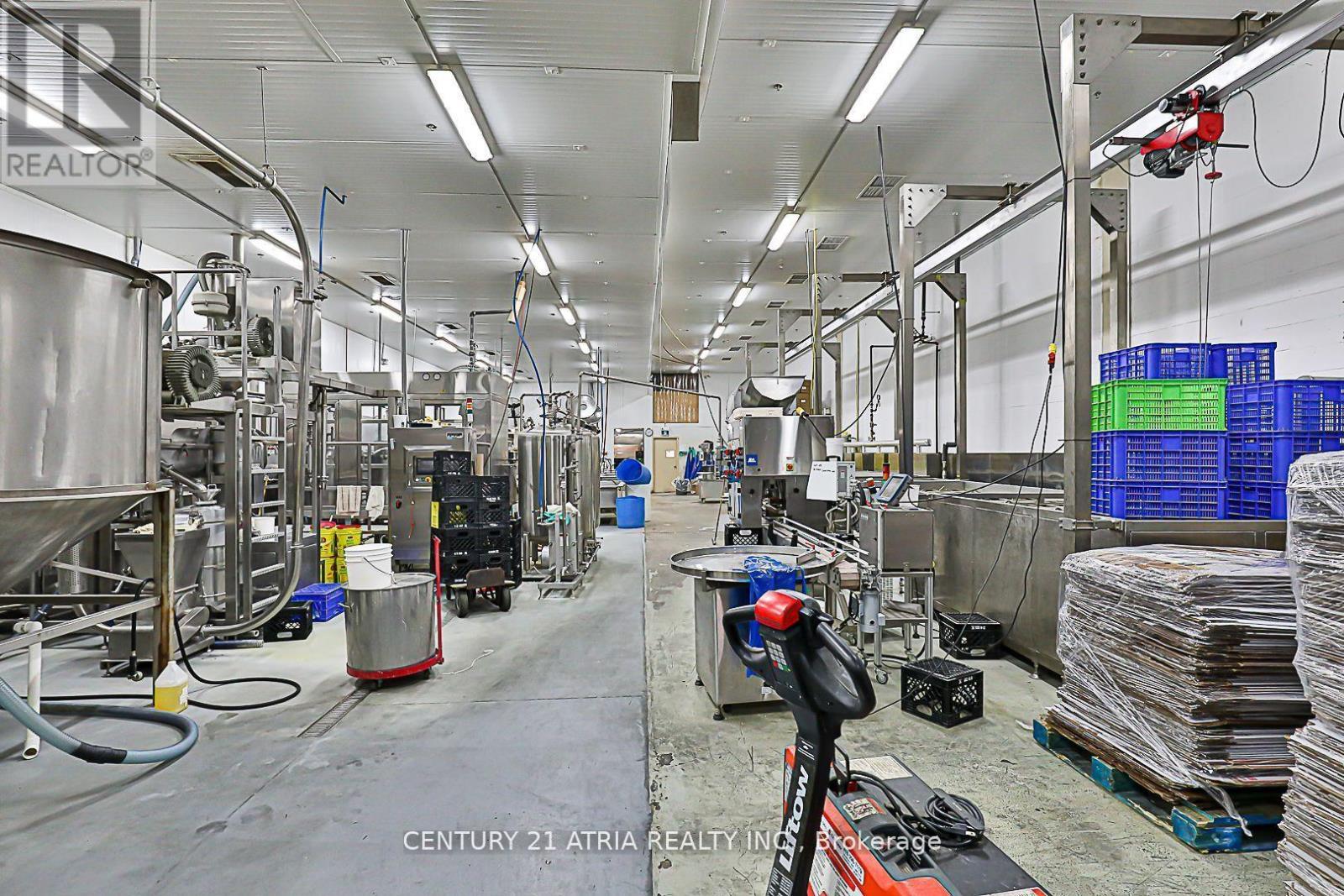 23 - 50 Thornmount Drive, Toronto, ON