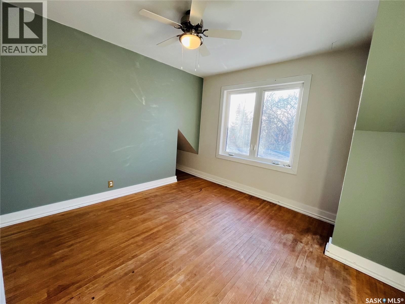 456 3Rd Avenue Ne, Swift Current, SK - Indoor Photo Showing Other Room