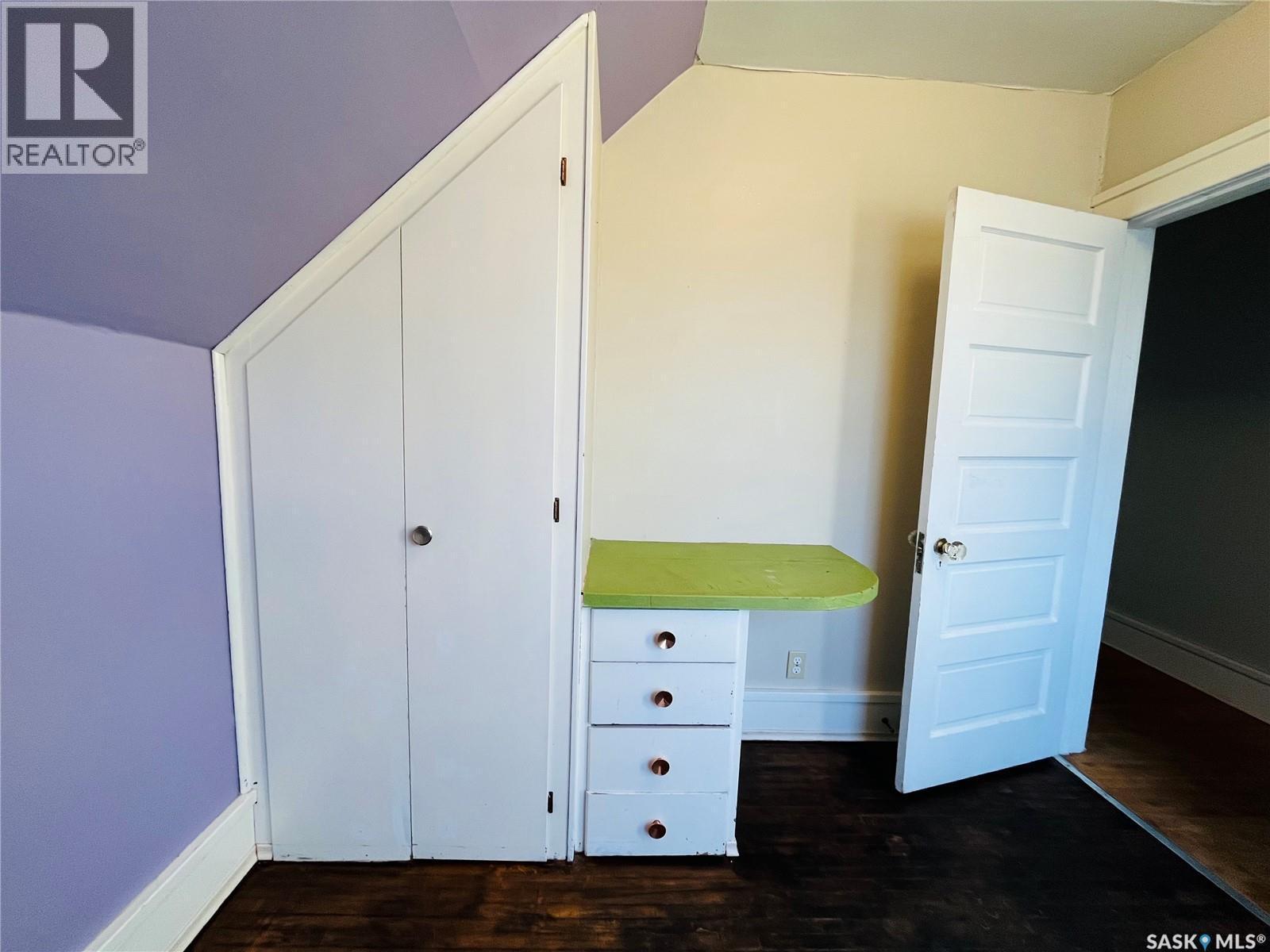 456 3Rd Avenue Ne, Swift Current, SK - Indoor Photo Showing Other Room