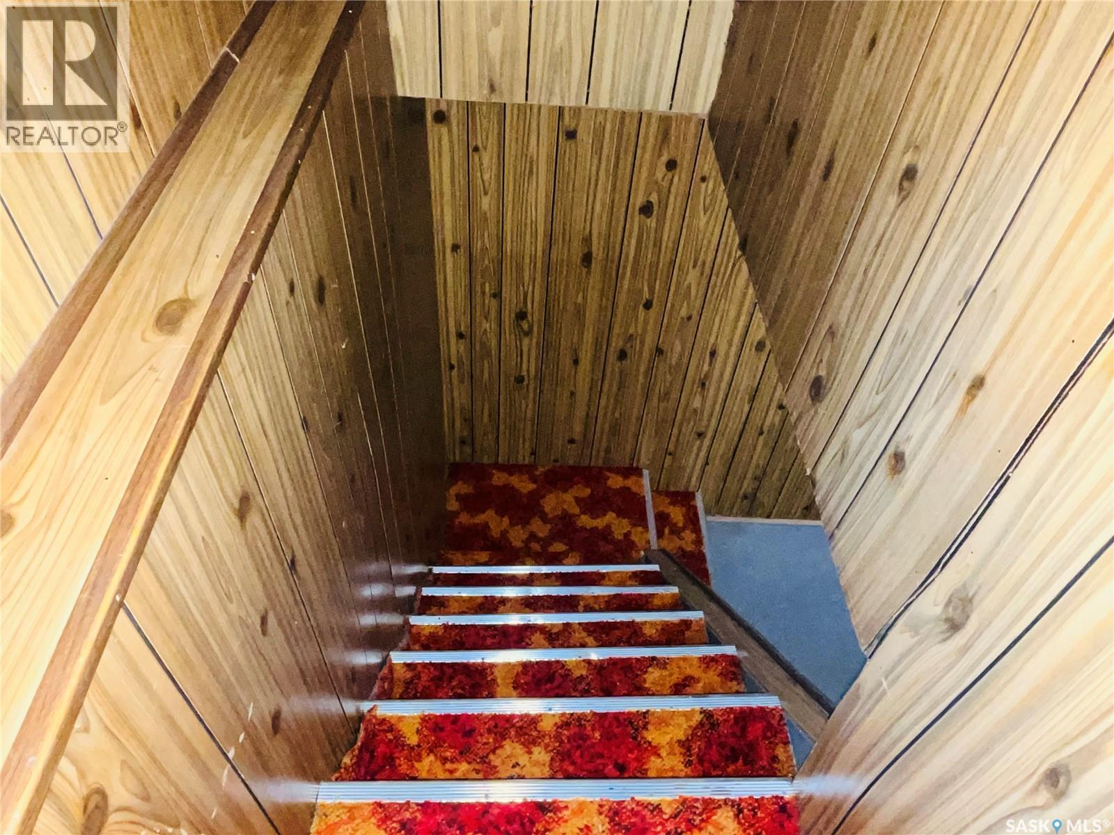 456 3Rd Avenue Ne, Swift Current, SK - Indoor Photo Showing Other Room