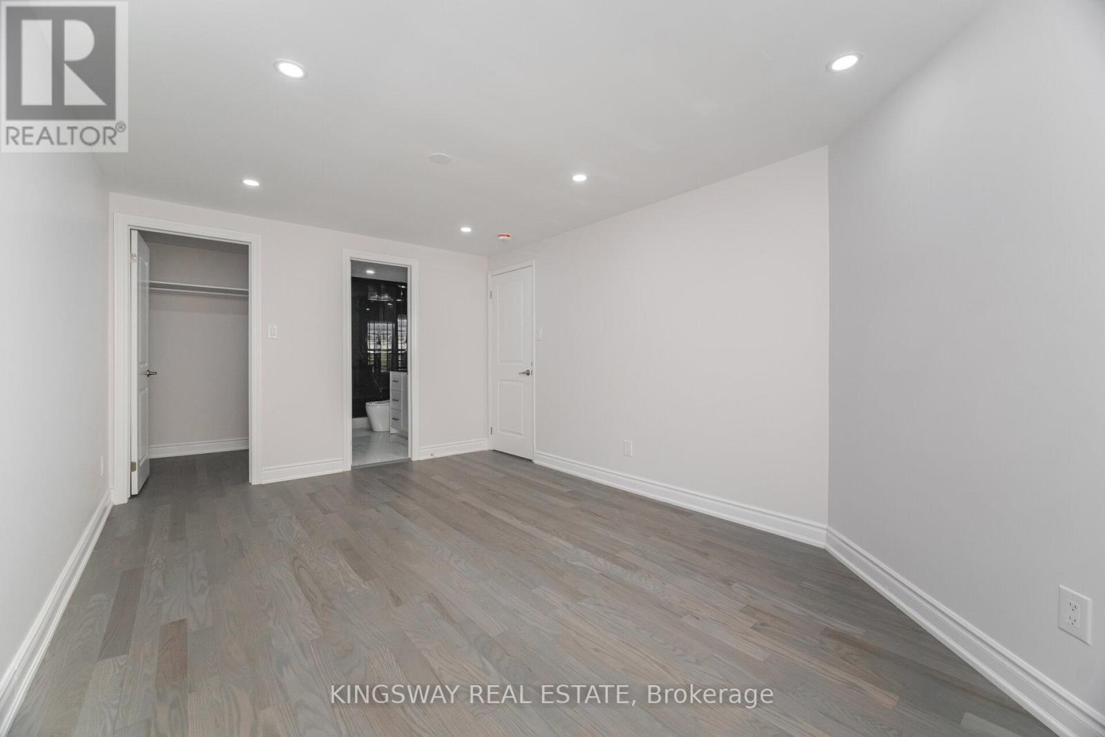 1008 Ceremonial Drive, Mississauga, ON - Indoor Photo Showing Other Room