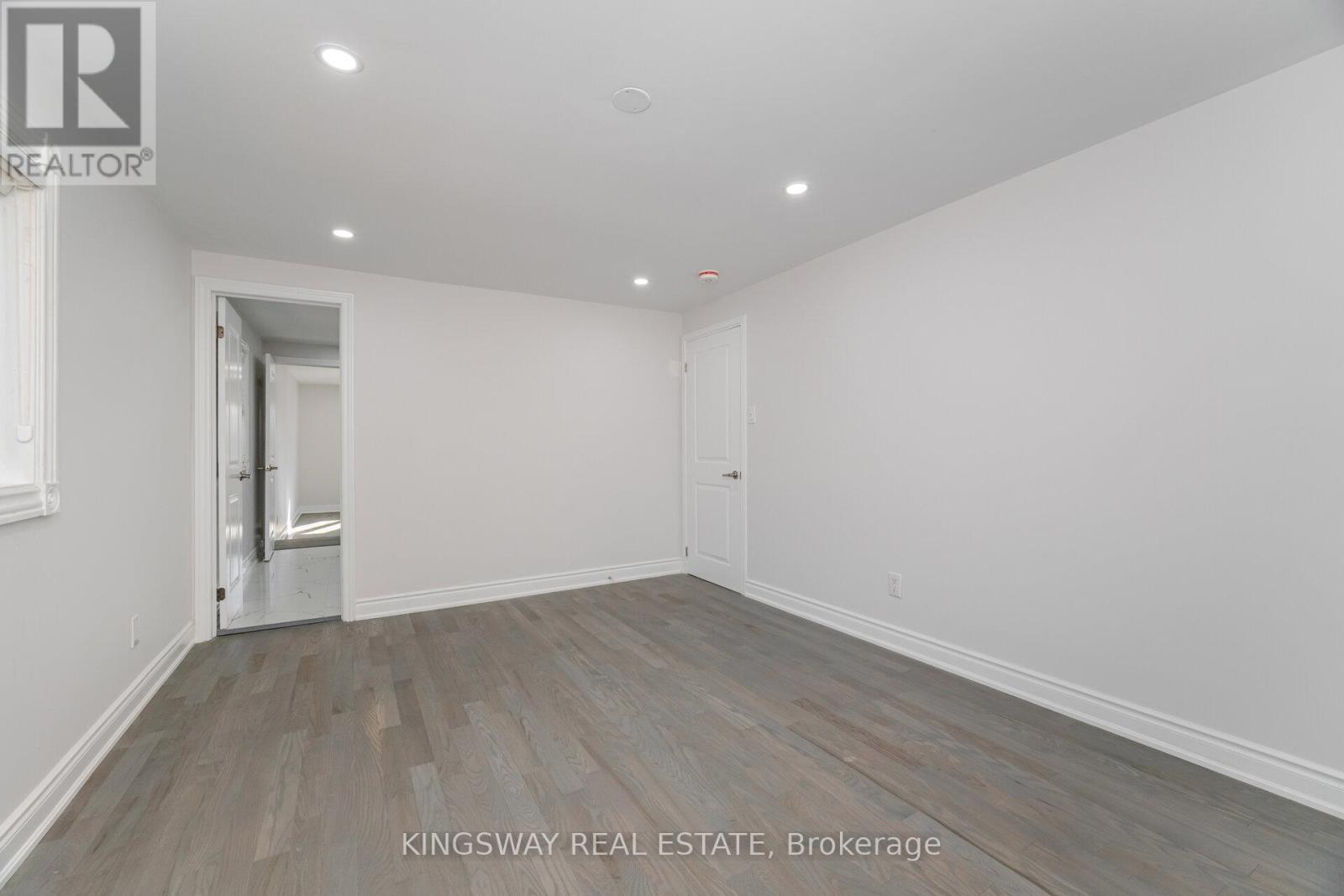 1008 Ceremonial Drive, Mississauga, ON - Indoor Photo Showing Other Room