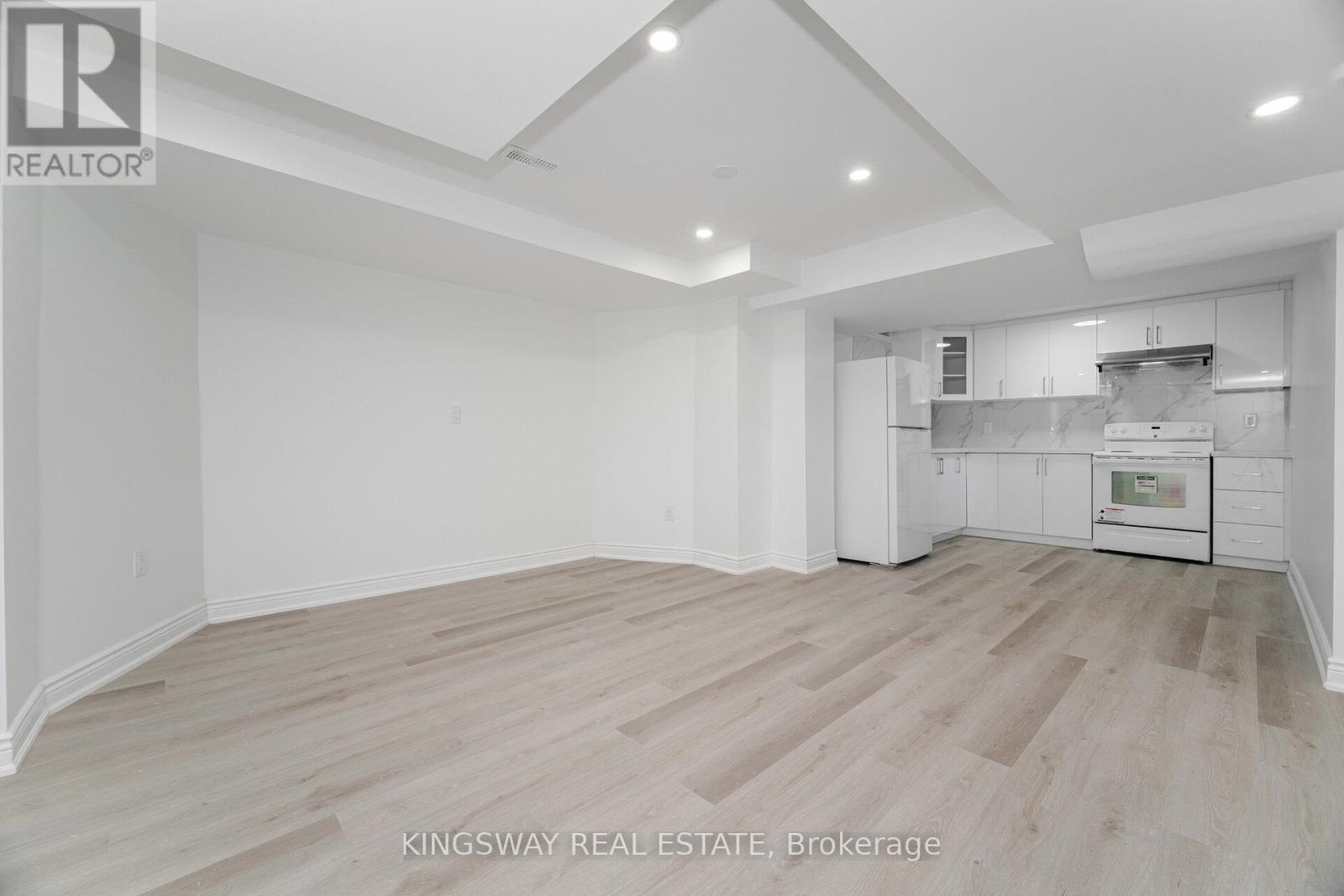 1008 Ceremonial Drive, Mississauga, ON - Indoor