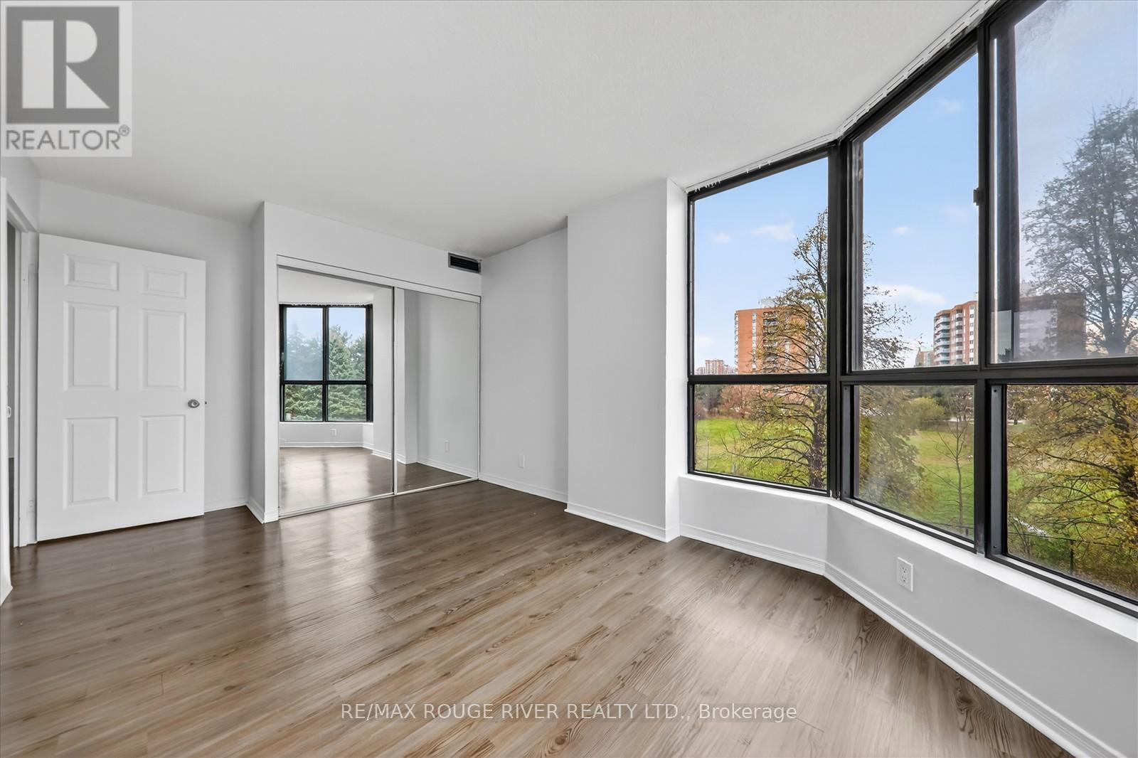 309 - 8 Silver Bell Grove, Toronto, ON - Indoor Photo Showing Other Room