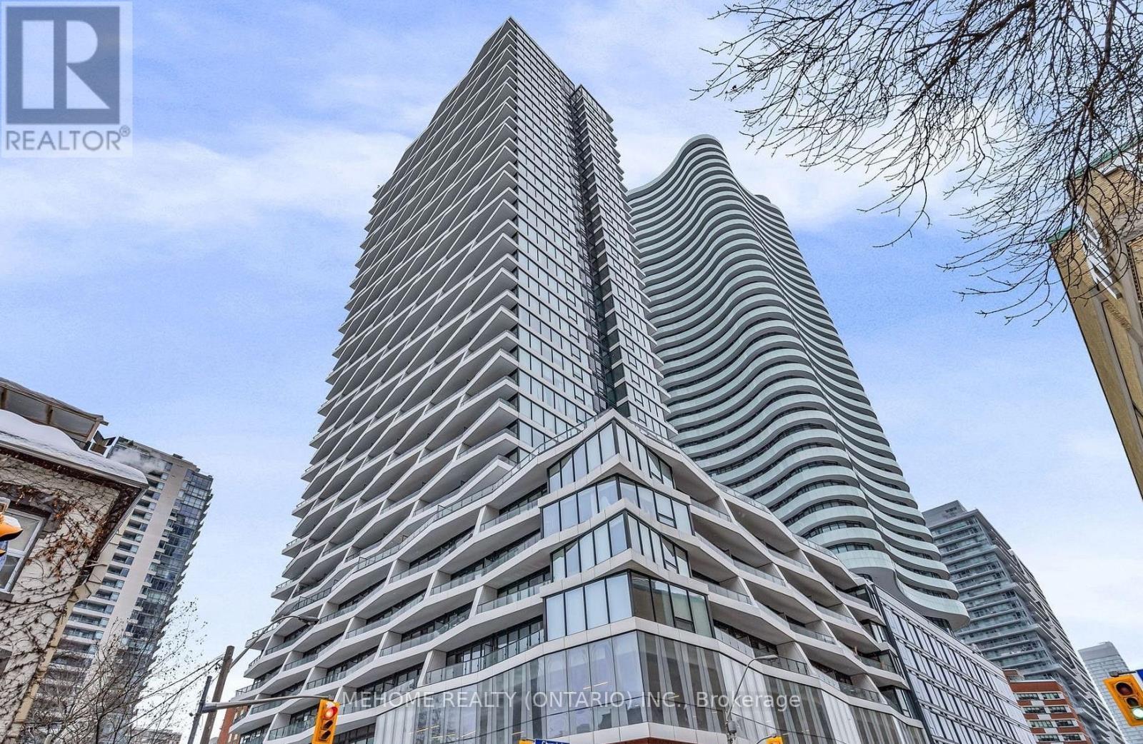 1117 - 85 Wood Street, Toronto, ON - Outdoor With Facade