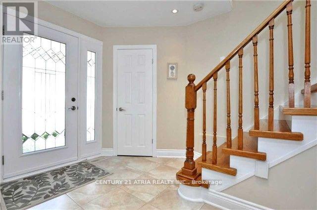 210 Centre Street W, Richmond Hill, ON - Indoor Photo Showing Other Room