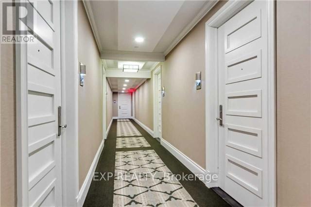 527 - 22 Leader Lane, Toronto, ON - Indoor Photo Showing Other Room