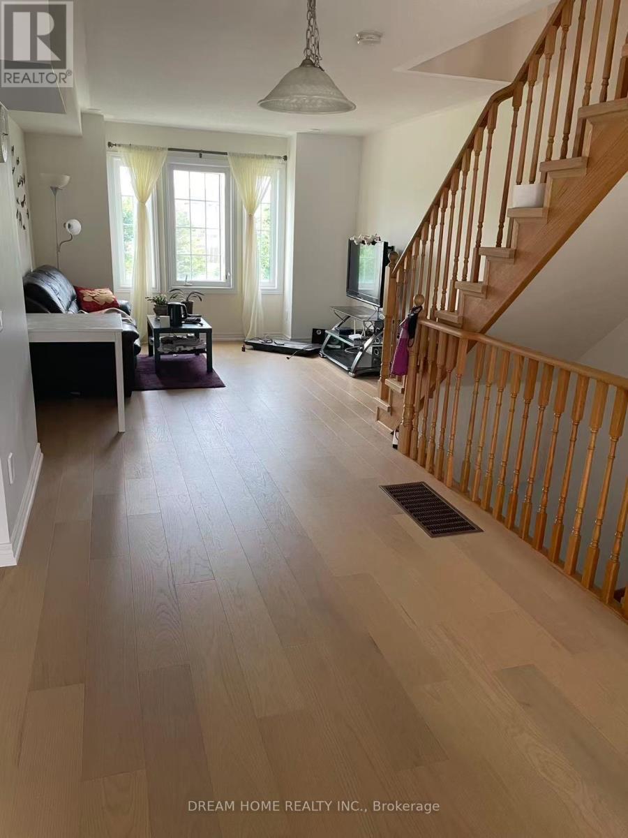 9868 Mccowan Road, Markham, ON - Indoor Photo Showing Other Room