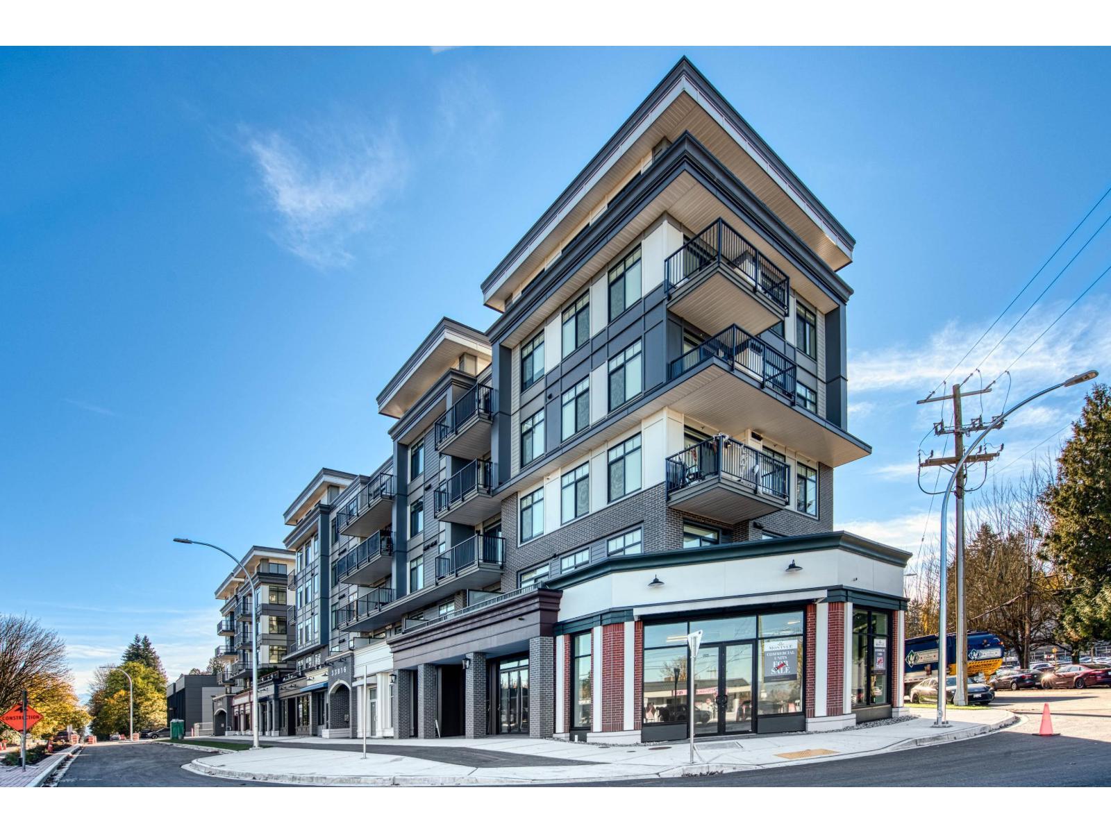 040 33816 South Fraser Way, Abbotsford, BC