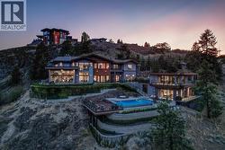 Separate home office/guest accommodation -