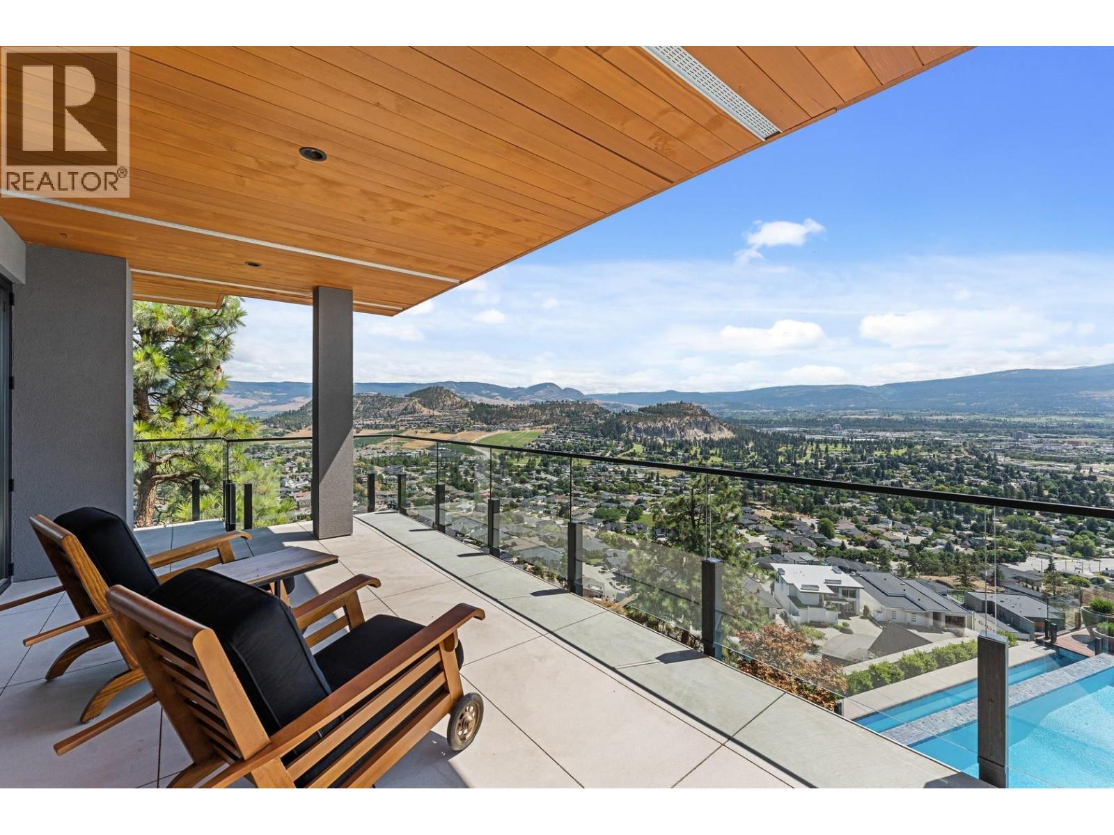 733 Forestridge Lane, Kelowna, BC - Outdoor With View With Exterior