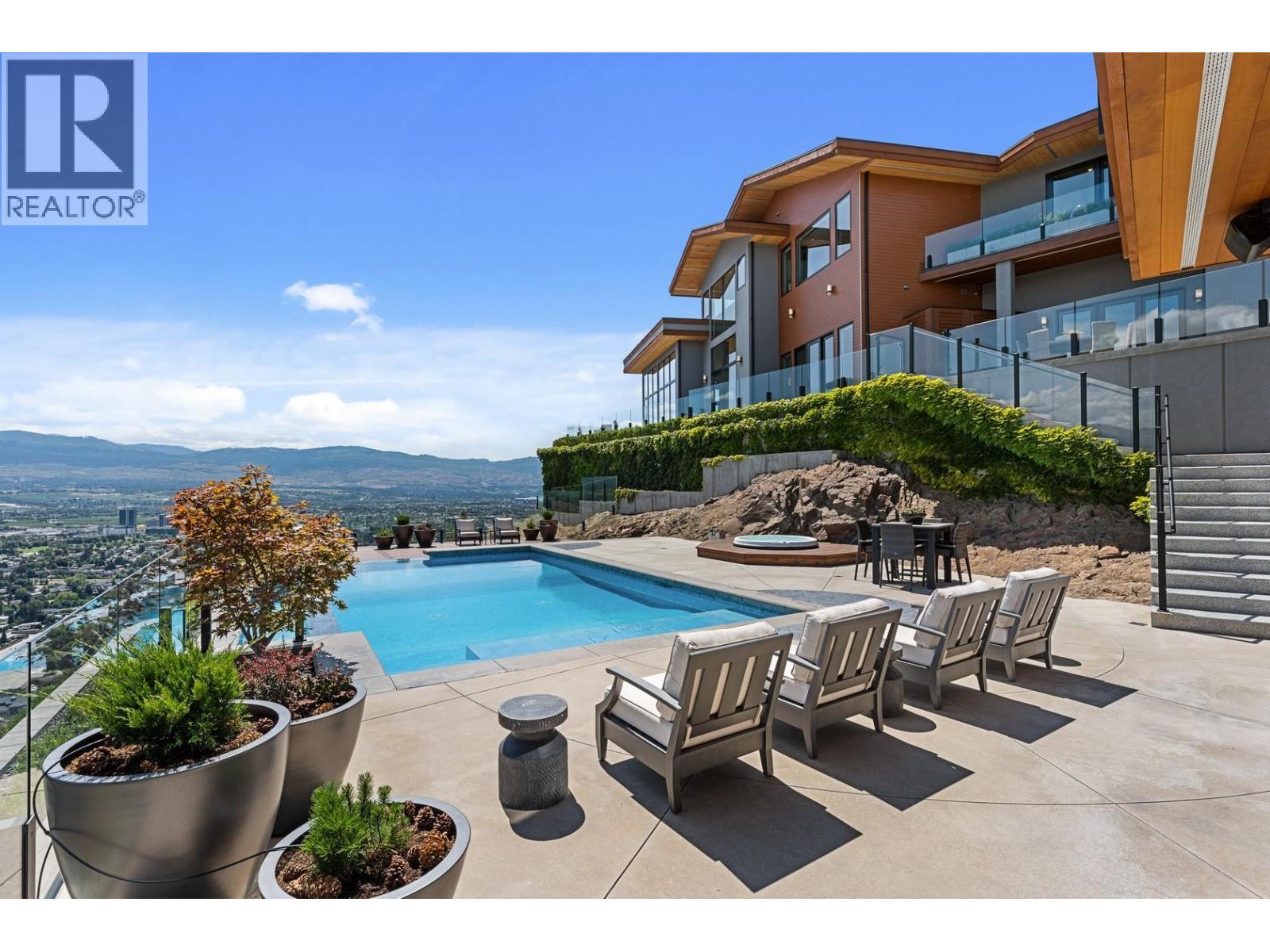 733 Forestridge Lane, Kelowna, BC - Outdoor With In Ground Pool