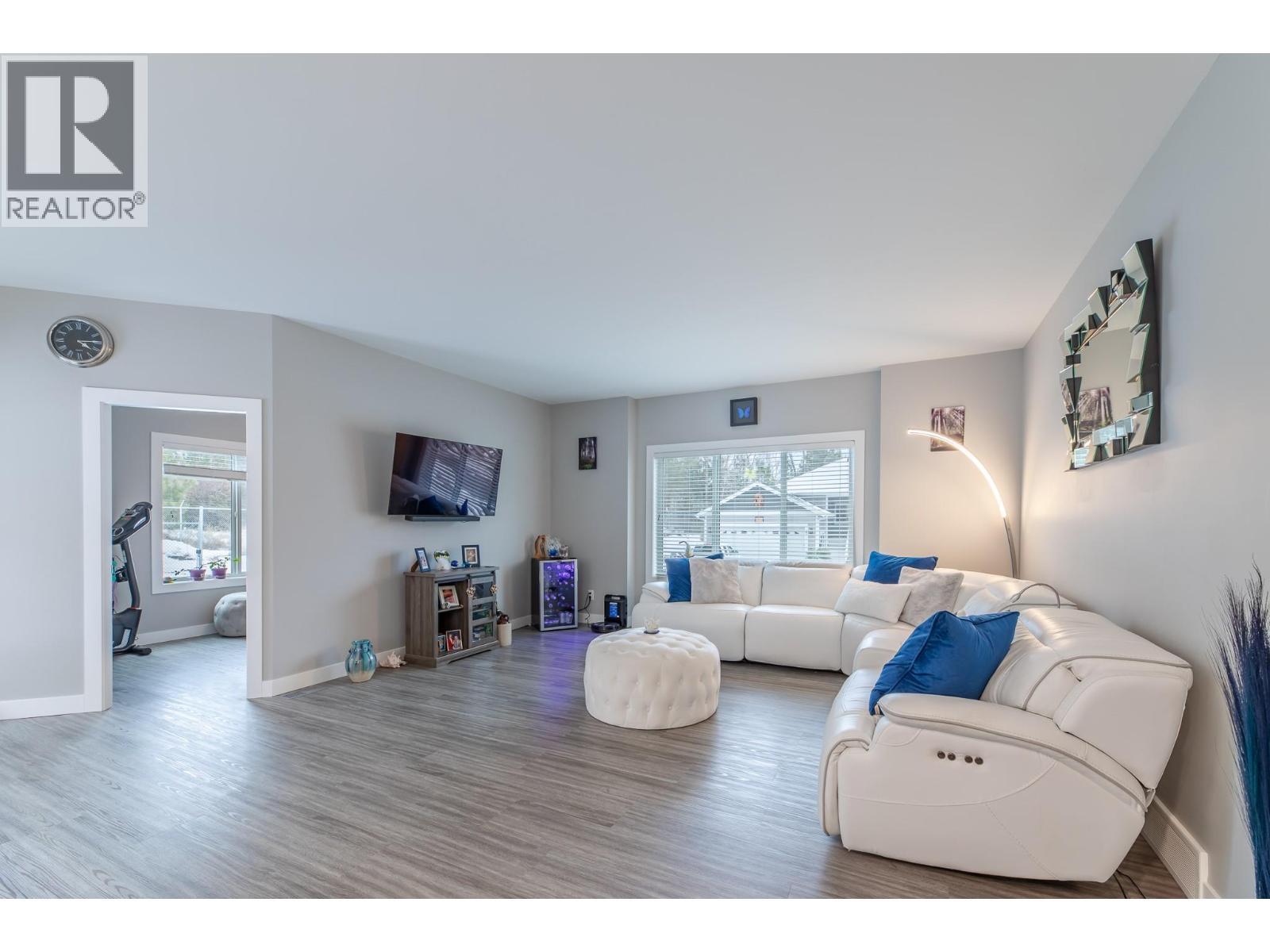 Living room - 4505 Mclean Creek Road Unit# G10, Okanagan Falls, BC