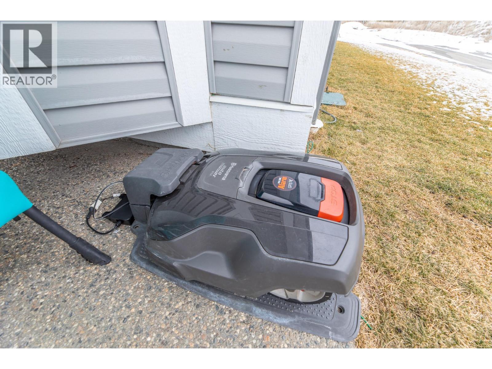 Robotic lawnmower - 4505 Mclean Creek Road Unit# G10, Okanagan Falls, BC