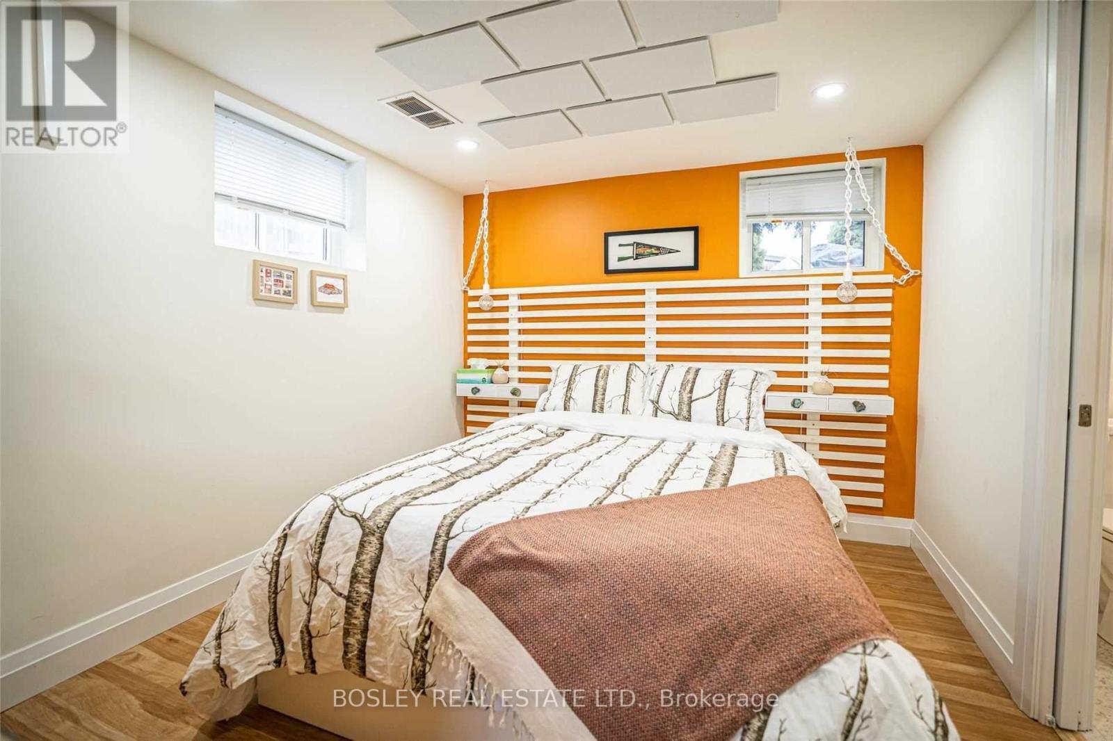 Lower - 7 Colfax Street, Toronto, ON - Indoor Photo Showing Bedroom