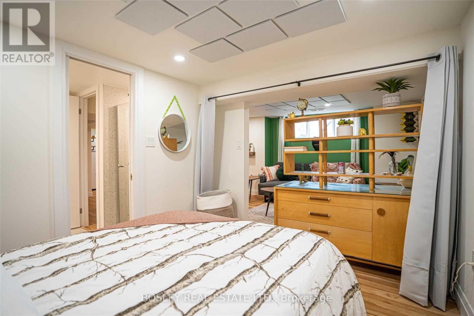 Lower - 7 Colfax Street, Toronto, ON - Indoor Photo Showing Bedroom