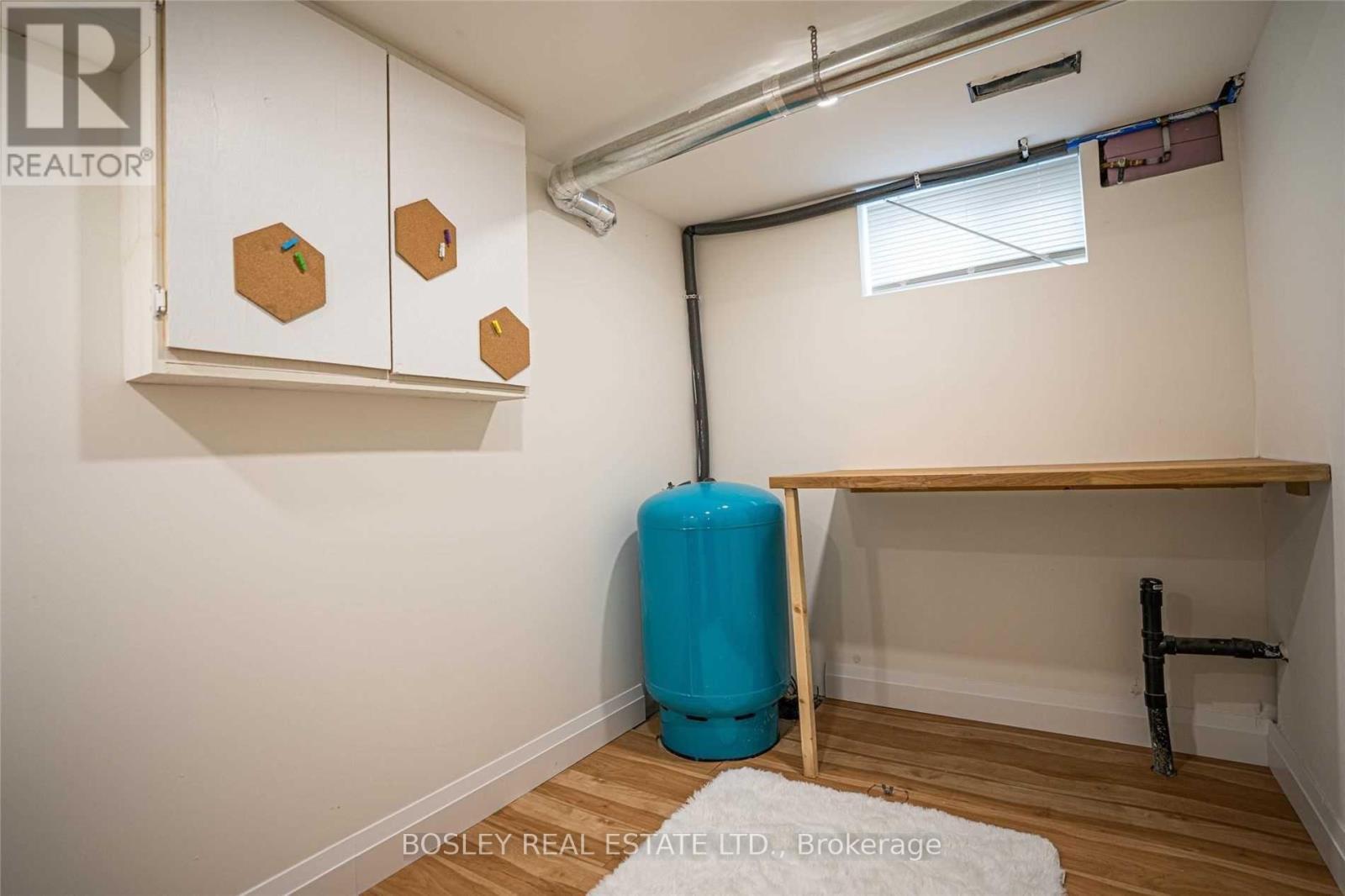 Lower - 7 Colfax Street, Toronto, ON - Indoor