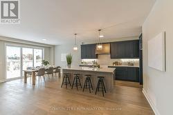 Open concept floor plan, 9' ceilings -