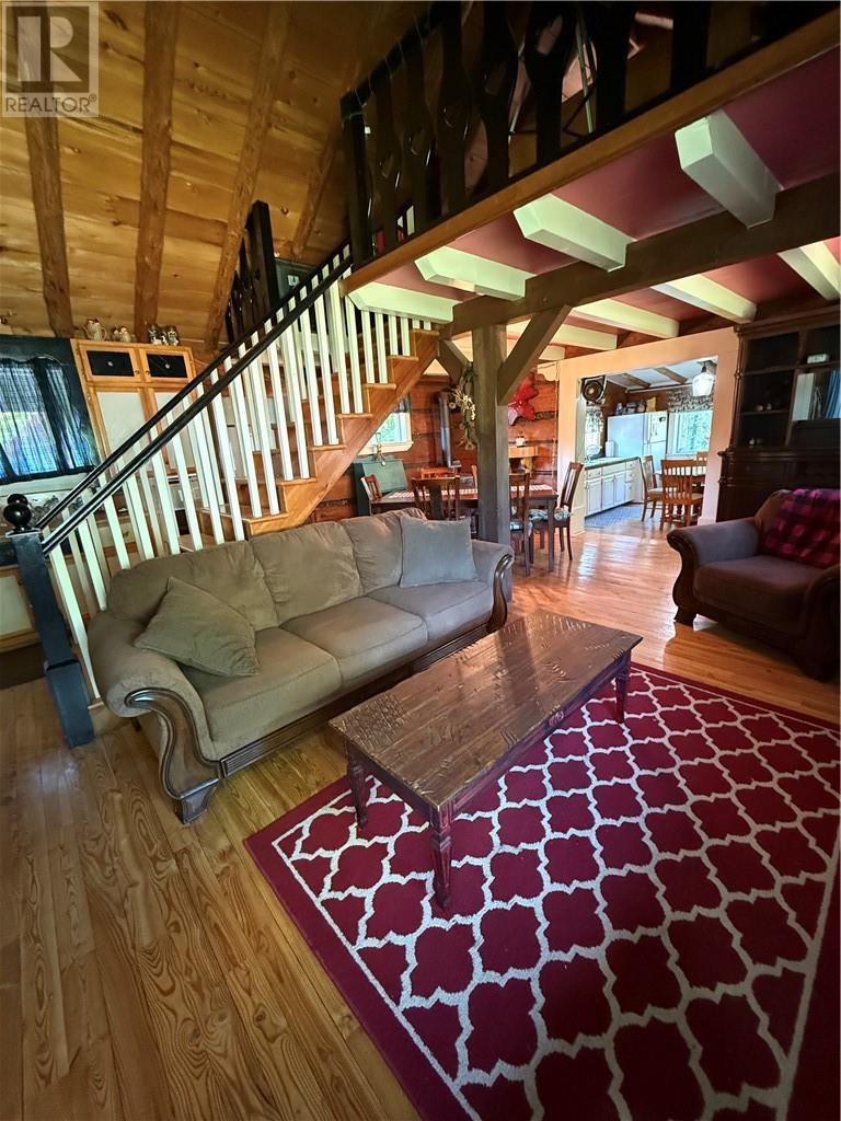 622 Pineflat, Westree, ON