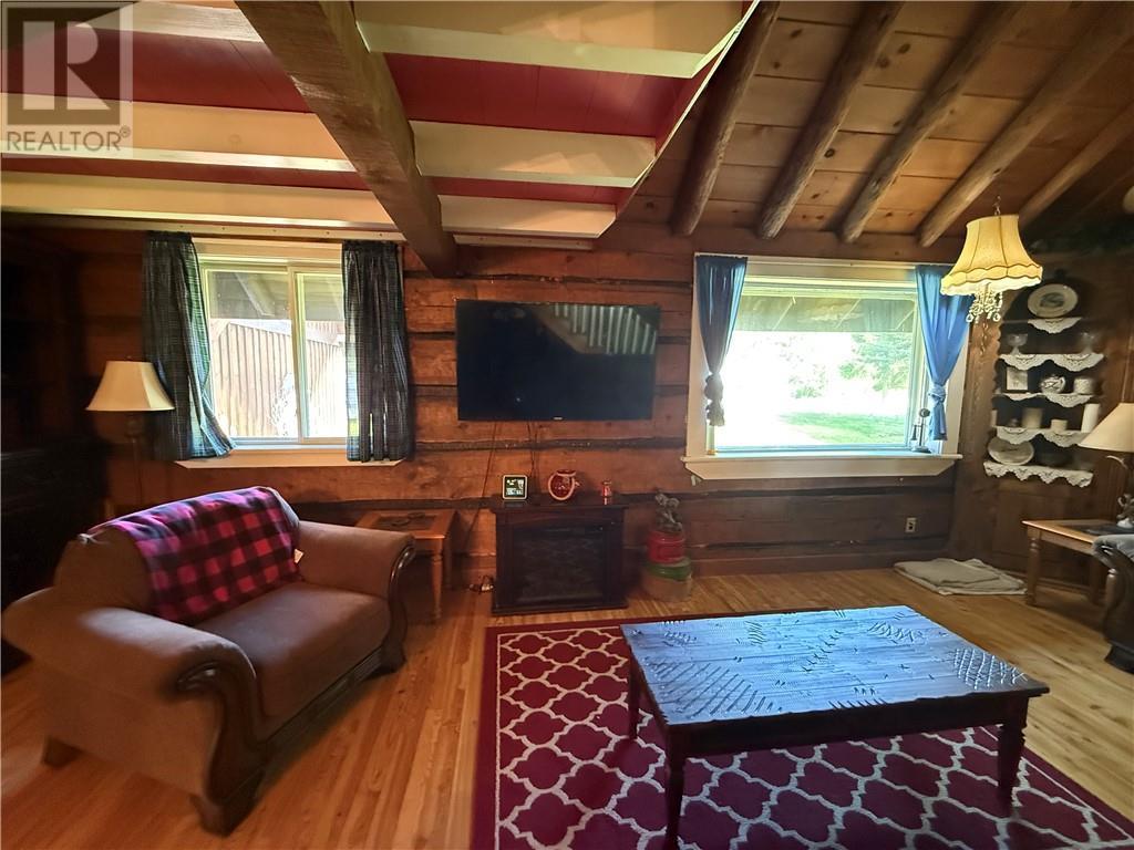 622 Pineflat, Westree, ON