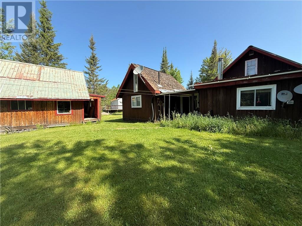 622 Pineflat, Westree, ON