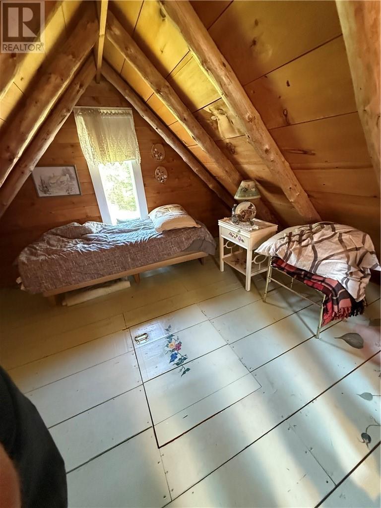 622 Pineflat, Westree, ON