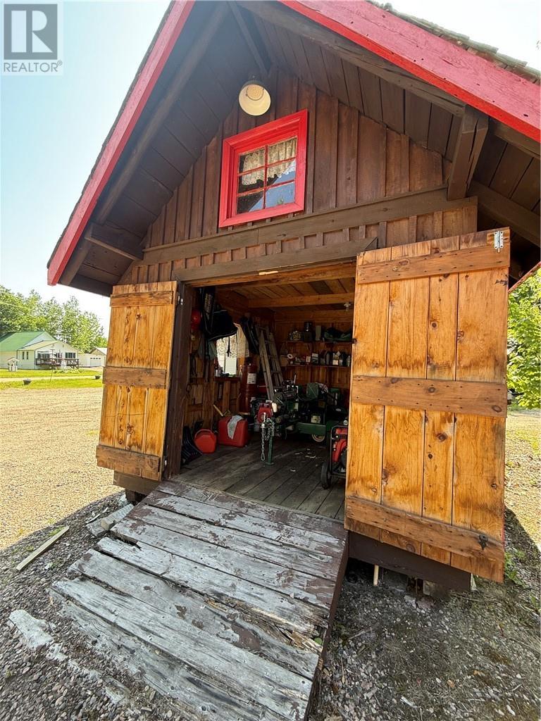 622 Pineflat, Westree, ON